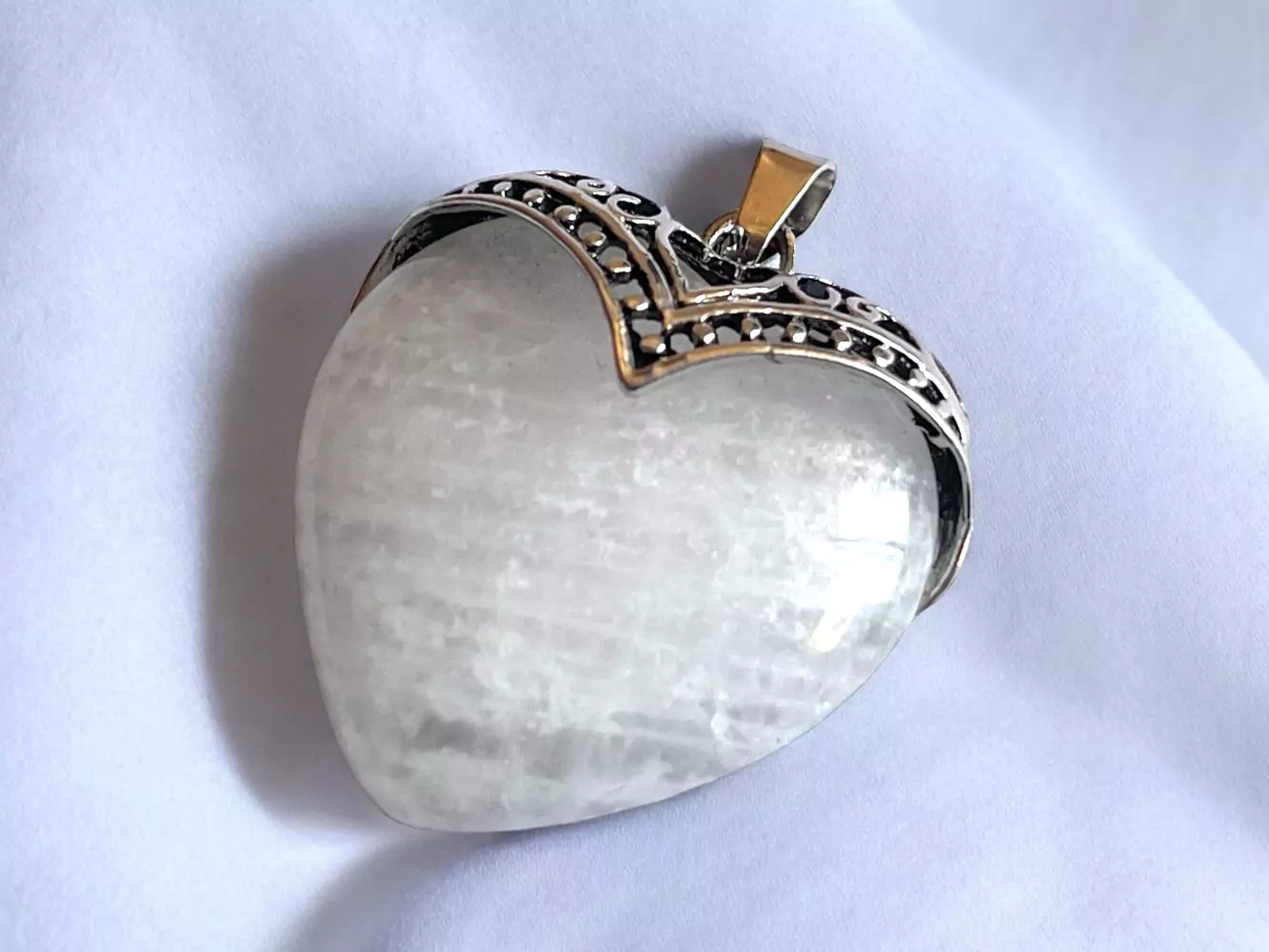 Colgante de Corazón con Cuarzo Cristal