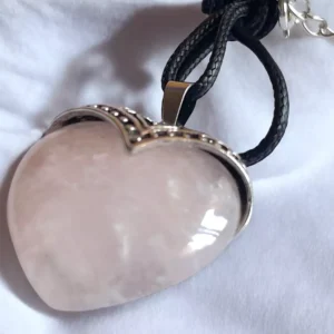 Colgante de Corazón con Cuarzo Rosa
