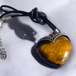 Colgante de Corazón con Ojo de Tigre